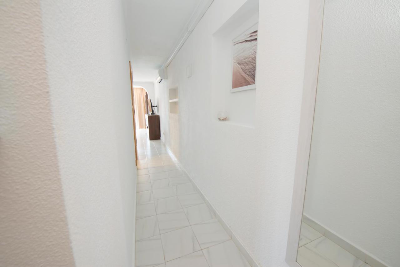 Las Damas Premium 23F Beach Front - Pool & Parking Benidorm Exterior foto